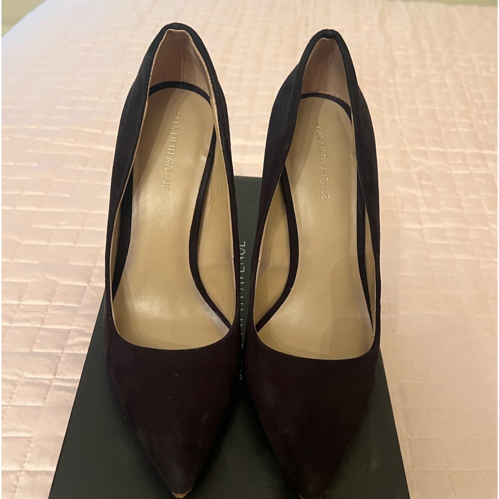 Saks Fifth Avenue Pumps